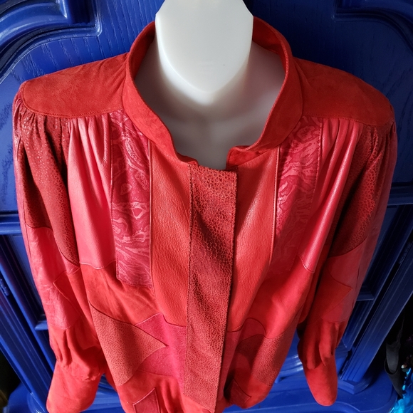 80s Vintage Red Patchwork Leather Jacket - Picture 3 of 16
